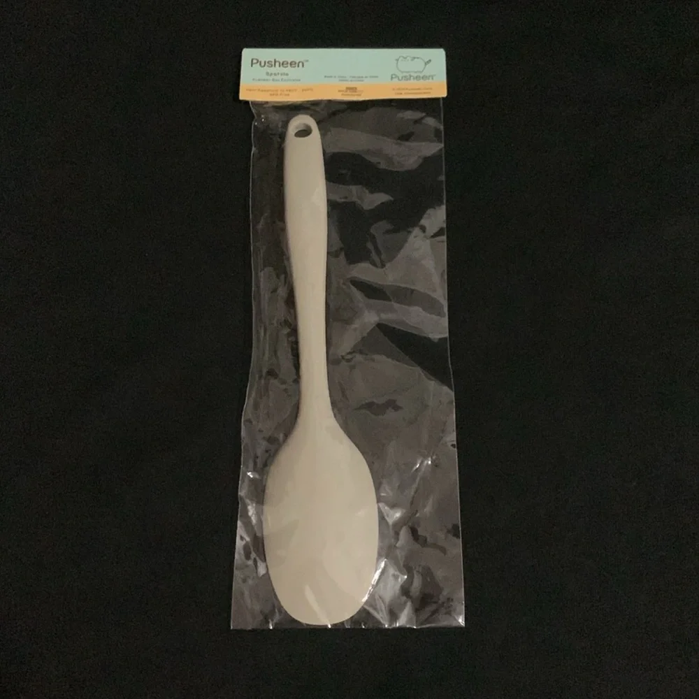 NWT Pusheen BPA Free Spatula - Picture 2 of 4